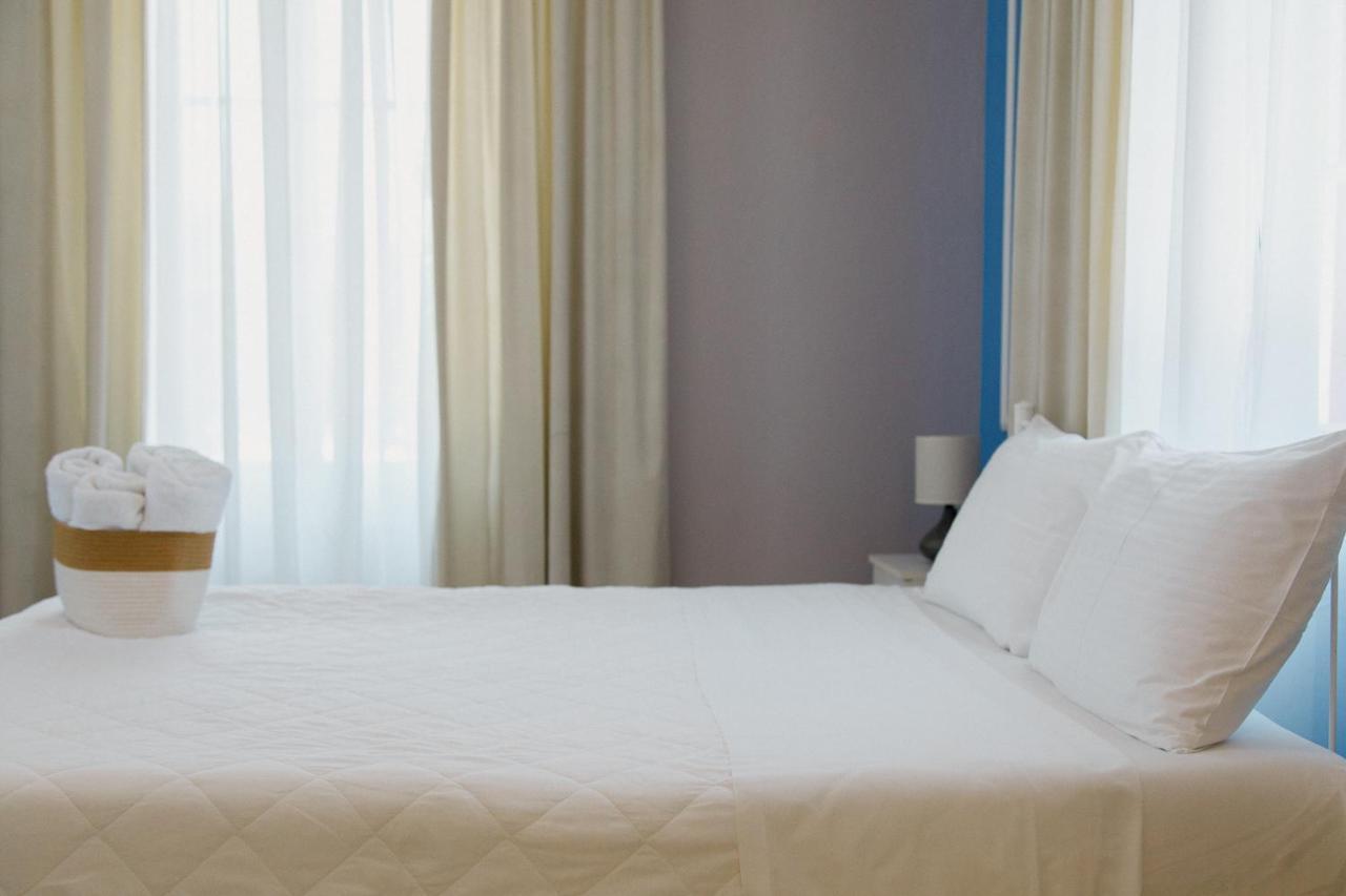 Rooms In Yard Corinto Esterno foto
